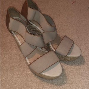 Wedge shoe